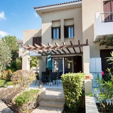 Tatil Evi Owls Nest Townhouse Pafos