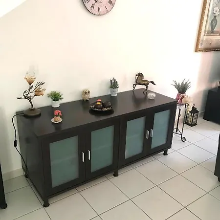 Owls Nest Townhouse Paphos