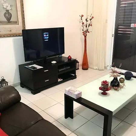 Owls Nest Townhouse Holiday home Paphos