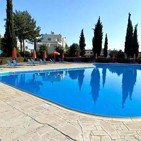 Owls Nest Townhouse * Paphos