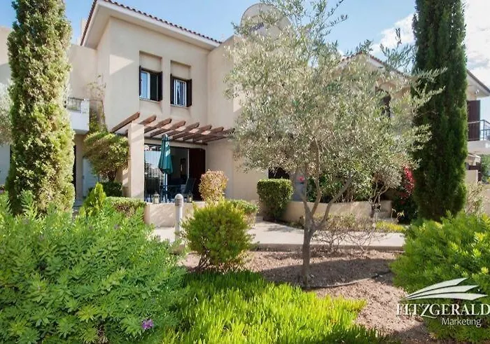 Owls Nest Townhouse Paphos