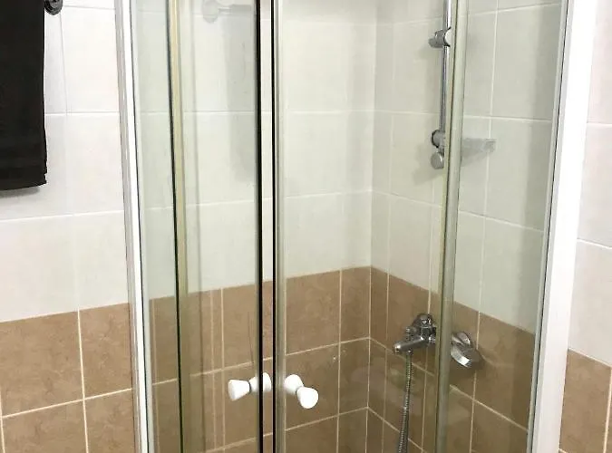 Owls Nest Townhouse * パ フォス