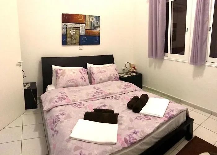 Owls Nest Townhouse パ フォス